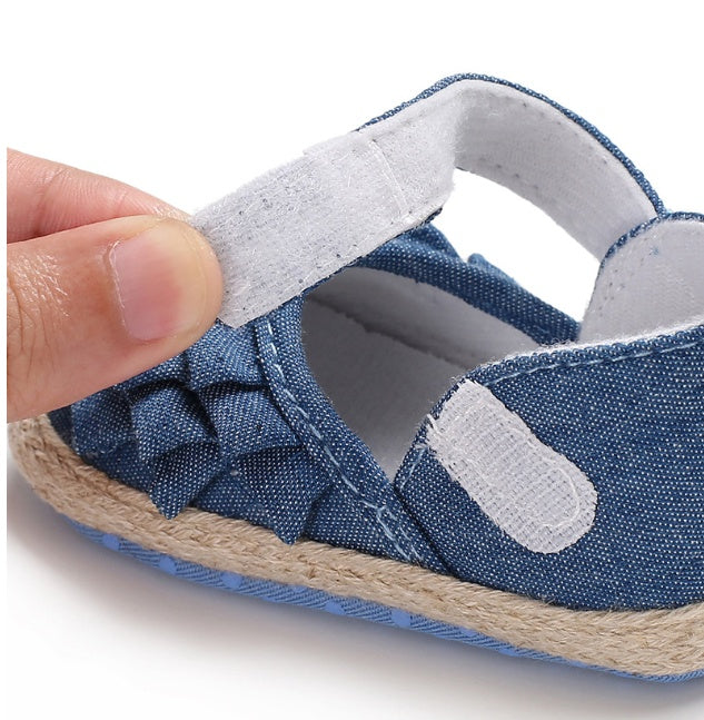 CloudCuddles – Wiggly Comfort for Happy Little Steps ☁️