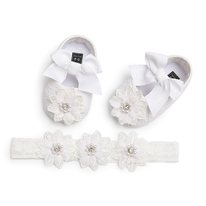 Floret Lace Baby Shoes – Soft, Pretty & Princess-Ready