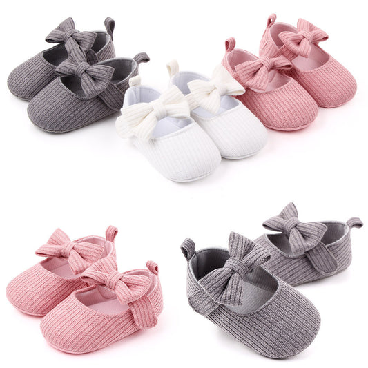 Bow Knit Baby Moccs