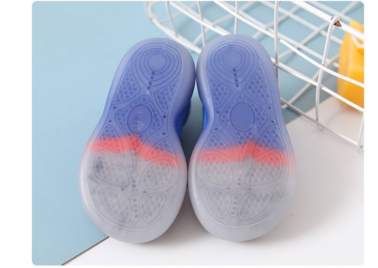 SnuggleSteps – Adorable Cartoon Baby Shoes